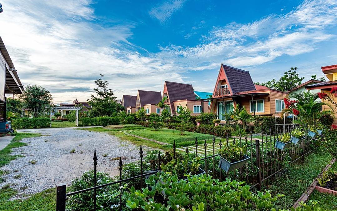 Baan Sin Suk 3*